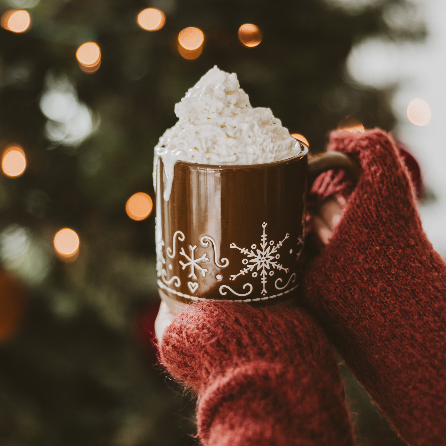 *NEW* Gingerbread Stoneware Coffee Mug - Christmas Decor